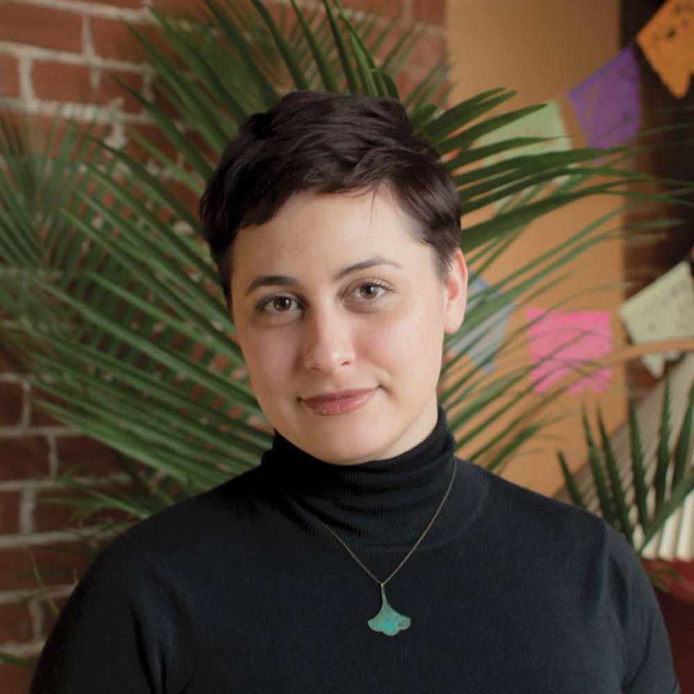 Meet your Posher, Cristina